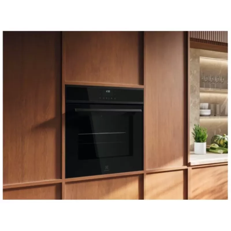 Electrolux EOF7P86H3 iebūvējamā elektriskā cepeškrāsns 71L pirolītiskā pašattīrīšanās A+ energoklase ar SenseCook un SteamBake