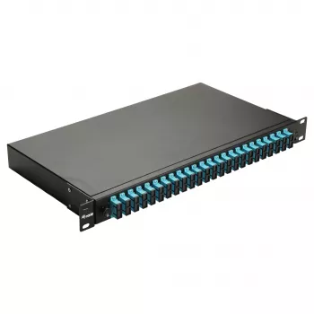 EQUIP 24 portu optiskās šķiedras savienošanas kaste, LC Duplex, OM3, 1U, aprīkota, melna