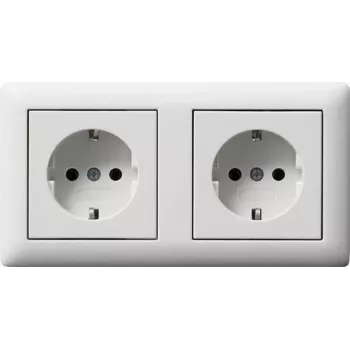 GIRA 479304 SCHUKO 2 vietu rozete ar rāmi, tīri balta