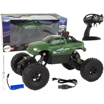 LEAN TOYS Remote Controlled Car R/C 2.4 GHz 1:18 Green