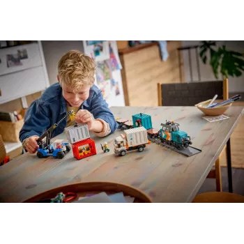 LEGO City 60509 Ostas kravas vilciens ar celtni un kravas auto