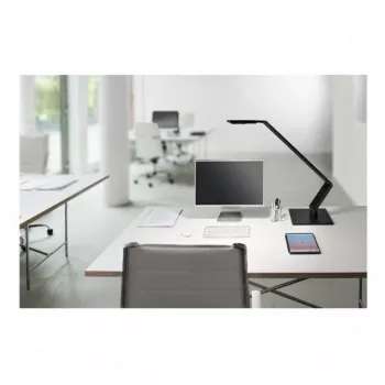 LUCTRA TABLE PRO 2 LINEAR/BASE LED galda lampa 945 lm Melna