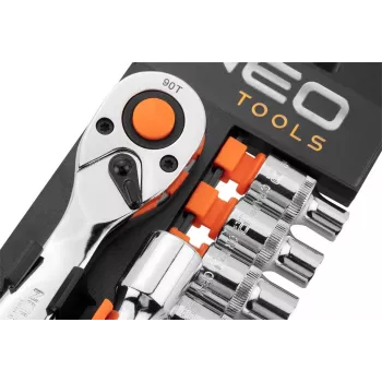 NEO Tools 10-030 219 daļu ligzdu un atslēgu komplekts ar sprūdratiem, uzgaļiem un piederumiem plastmasas kastē