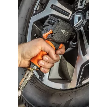 NEO Tools 14-006 18V bezvadu urbjskrūvgriezis ar 35 Nm griezes momentu, 2 ātrumiem, LED gaismu un bezatslēgas patronu