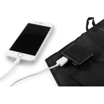 NEO TOOLS 15W salokāms saules lādētājs ar USB-A un USB-C izejām, monokristālisks panelis, IPX4 ūdensizturīgs, melns