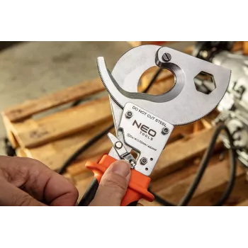 NEO TOOLS vara un alumīnija kabeļu griezējs 400mm² | Sprūdratu mehānisms | Maks. diametrs 52 mm