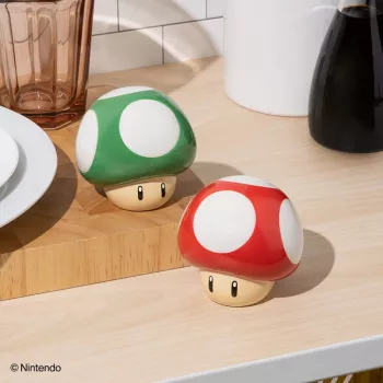 Paladone Super Mario Mushroom Sāls un Piparu Trauciņi – Sarkanā un Zaļā Keramikas Komplekts