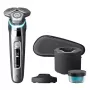 Philips S9975/55 SkinIQ mitrā un sausā elektriskais skuveklis – 360-D lieces galviņas, 60 min darbības laiks, hromēts