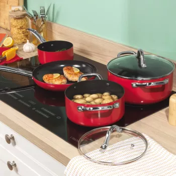 Russell Hobbs RH03821 Riviera 4-daļīgs katlu komplekts, sarkans