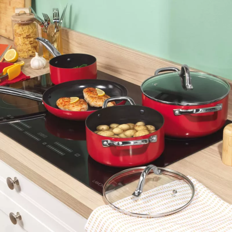 Russell Hobbs RH03821 Riviera 4-daļīgs katlu komplekts, sarkans