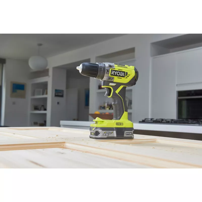 RYOBI ONE+ Bezvadu Triecienurbjmašīna R18PD5-220S, 18V (Zaļa/Melna, 2x 2.0Ah Li-Ion Akumulatori)