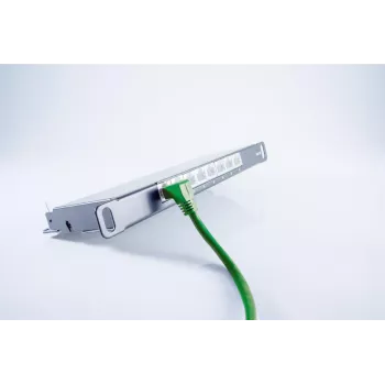 SHIVERPEAKS S/CONN maximum connectivity Cat 6 S/FTP PIMF tīkla savienojuma kabelis, RJ45 leņķiskais uz taisno, zaļš, 20 m (08-64093)