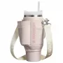 STANLEY All-Day Quencher Carry-All aizsargājošs pārnēsāšanas maciņš 1,18L termokrūzei ar salmiņu, gaiši rozā