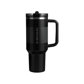 STANLEY The Quencher ProTour Flip Straw Tumbler 1,18L melnais termoss