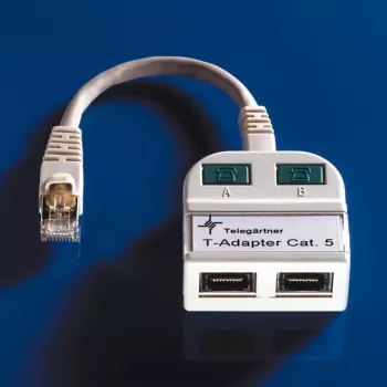 Telegärtner Token Ring sadalītājs RJ45 male uz 2x RJ45 female, ekranēts, gaiši pelēks J00029A0011