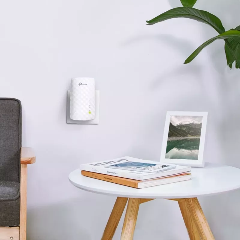 TP-Link AC750 Wi-Fi diapazona paplašinātājs RE200 - divjoslu sienas kontaktdakšas signāla pastiprinātājs, 1 Ethernet ports, WPS, piekļuves punkta režīms