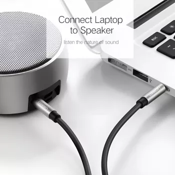 UGREEN 3.5mm AUX kabelis 2m – 24K zeltīti stereo audio kabelis, bezskābekļa varš, dubultā ekranēšana, TPE apvalks, pazemināts savienotājs telefona maciņiem, melns