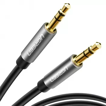 UGREEN 3.5mm AUX kabelis 2m – 24K zeltīti stereo audio kabelis, bezskābekļa varš, dubultā ekranēšana, TPE apvalks, pazemināts savienotājs telefona maciņiem, melns