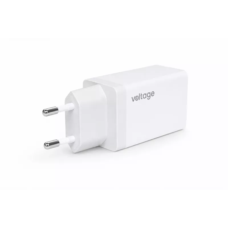 Voltage GaN 67W sienas lādētājs, 2x USB-C un 1x USB-A, PD 3.0, QC 3.0, PPS, EU spraudnis, balts