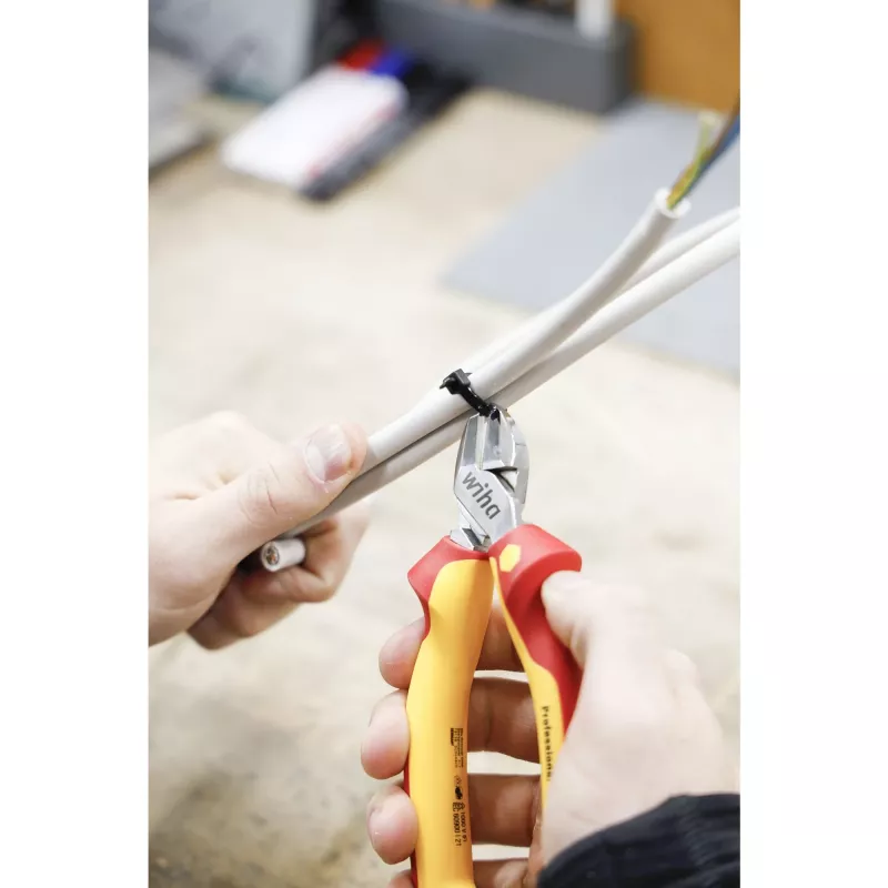 Wiha 43458 Professional electric diagonālās griezējas 200 mm, VDE izolētas, sarkanas/dzeltenas