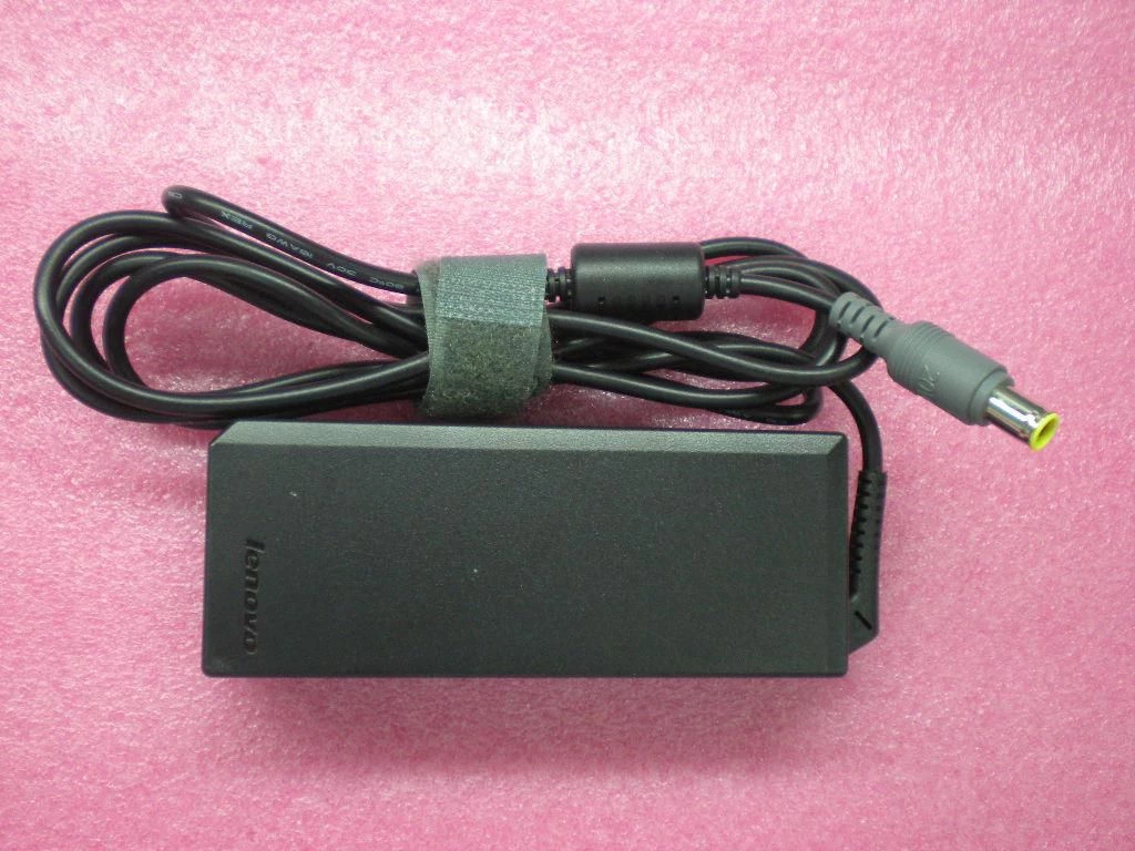 Lenovo ThinkPad 90W Maiņstrāvas Adapteris -