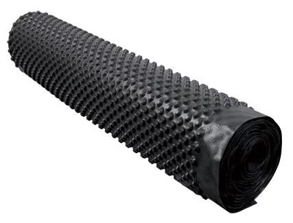 HDPE punktotais membrānas vertikālai pamatu izolācijai
