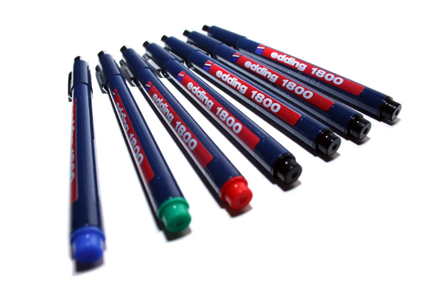 EDDING 1800 Profipen Fineliner Pildspalva -