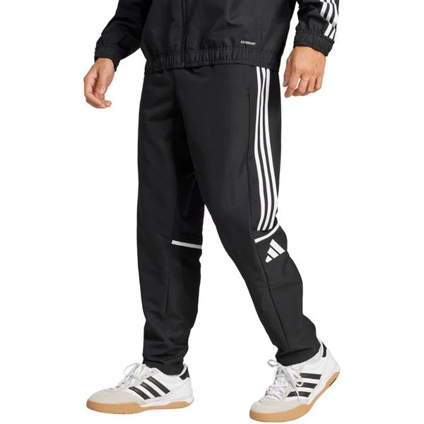 Adidas Squadra 25 Prezentācijas vīriešu futbola