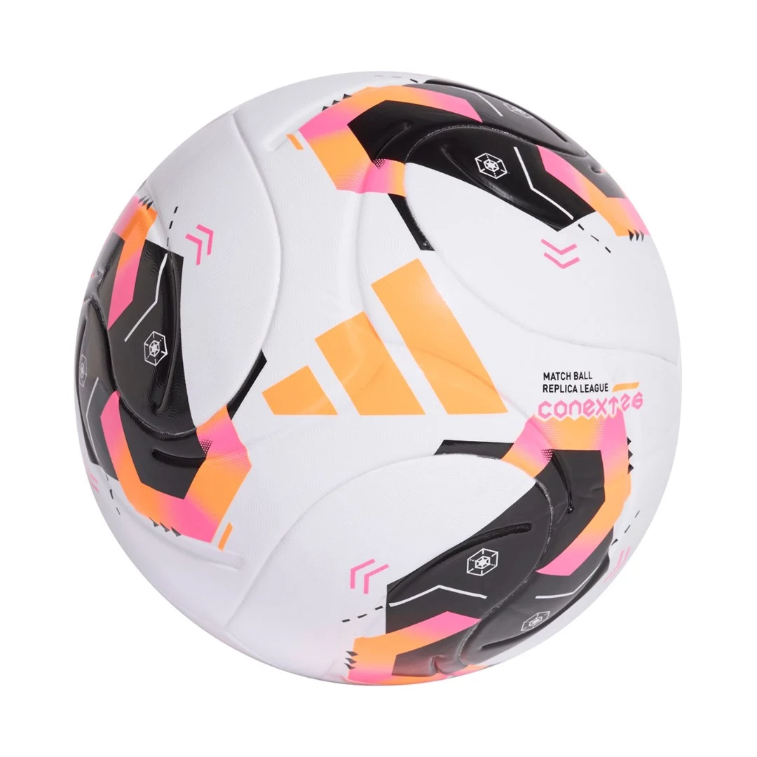 Adidas Conext 26 League futbola bumba