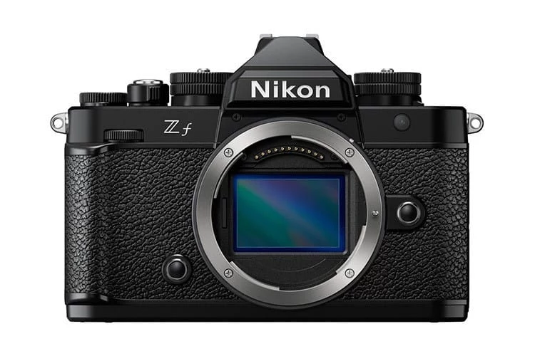 Nikon Z f korpuss pilna kadra
