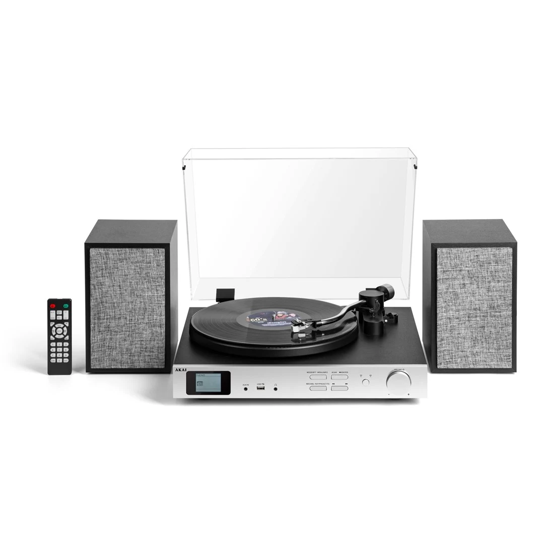 AKAI ATT-500SP Belt-Drive atskaņotājs ar ārējiem