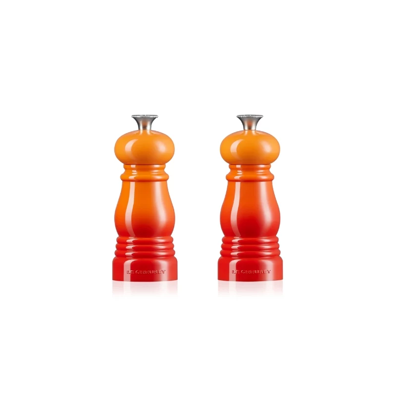 Le Creuset sāls un piparu dzirnaviņu