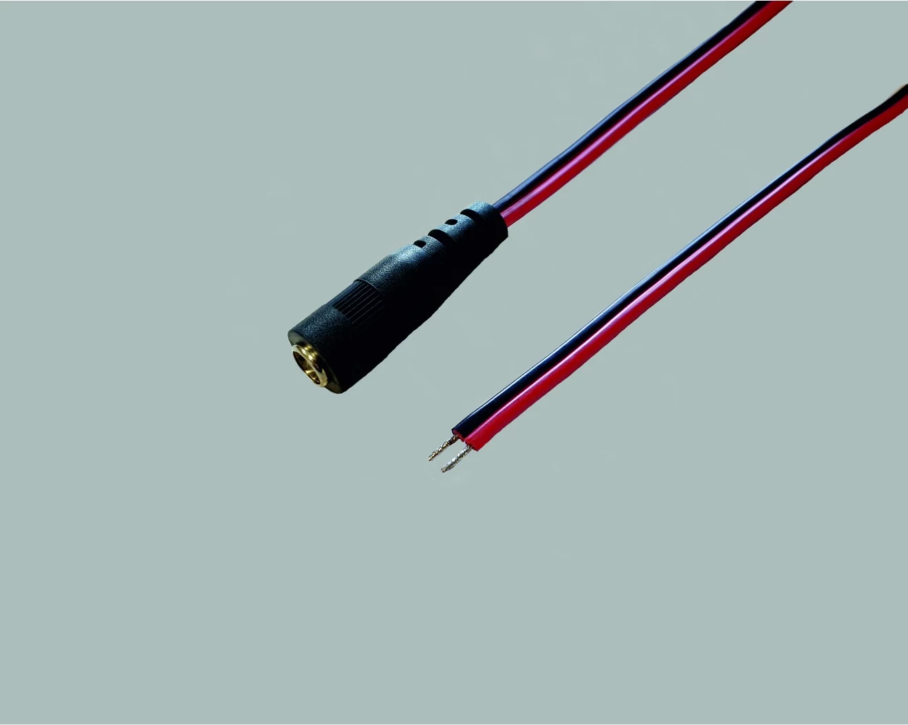 BKL Electronic 075159 zemsprieguma savienojuma kabelis