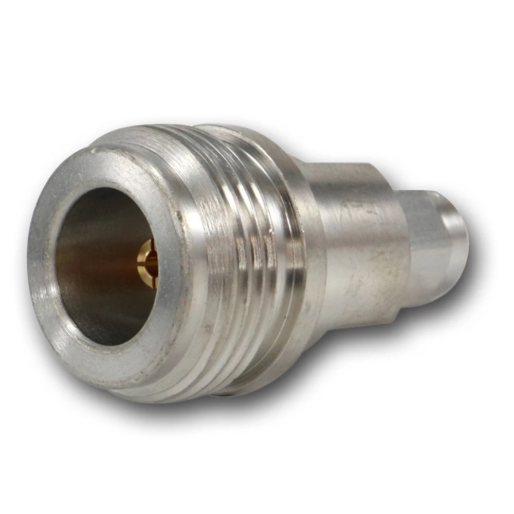 Telegärtner Inter-Series koaksiālais adapteris SMA male