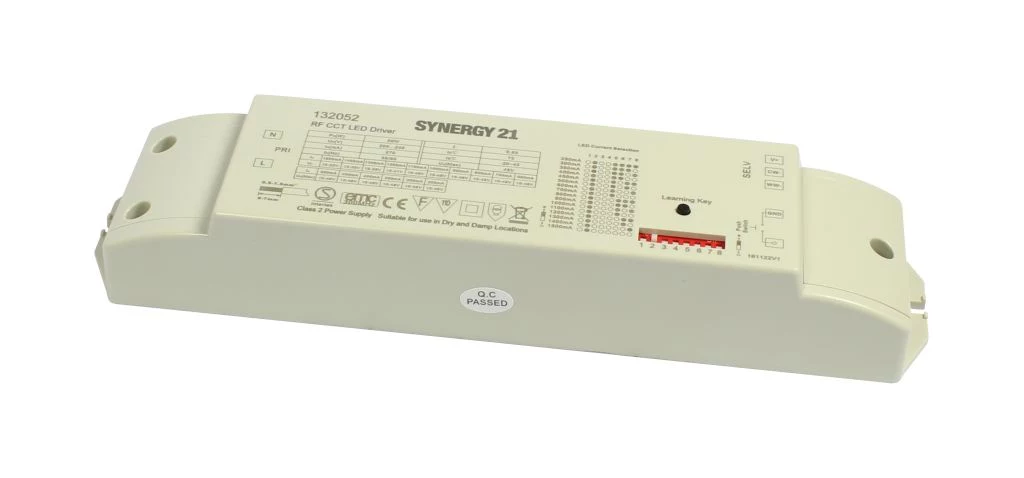 SYNERGY21 LED Controller EOS 05 4-kanālu