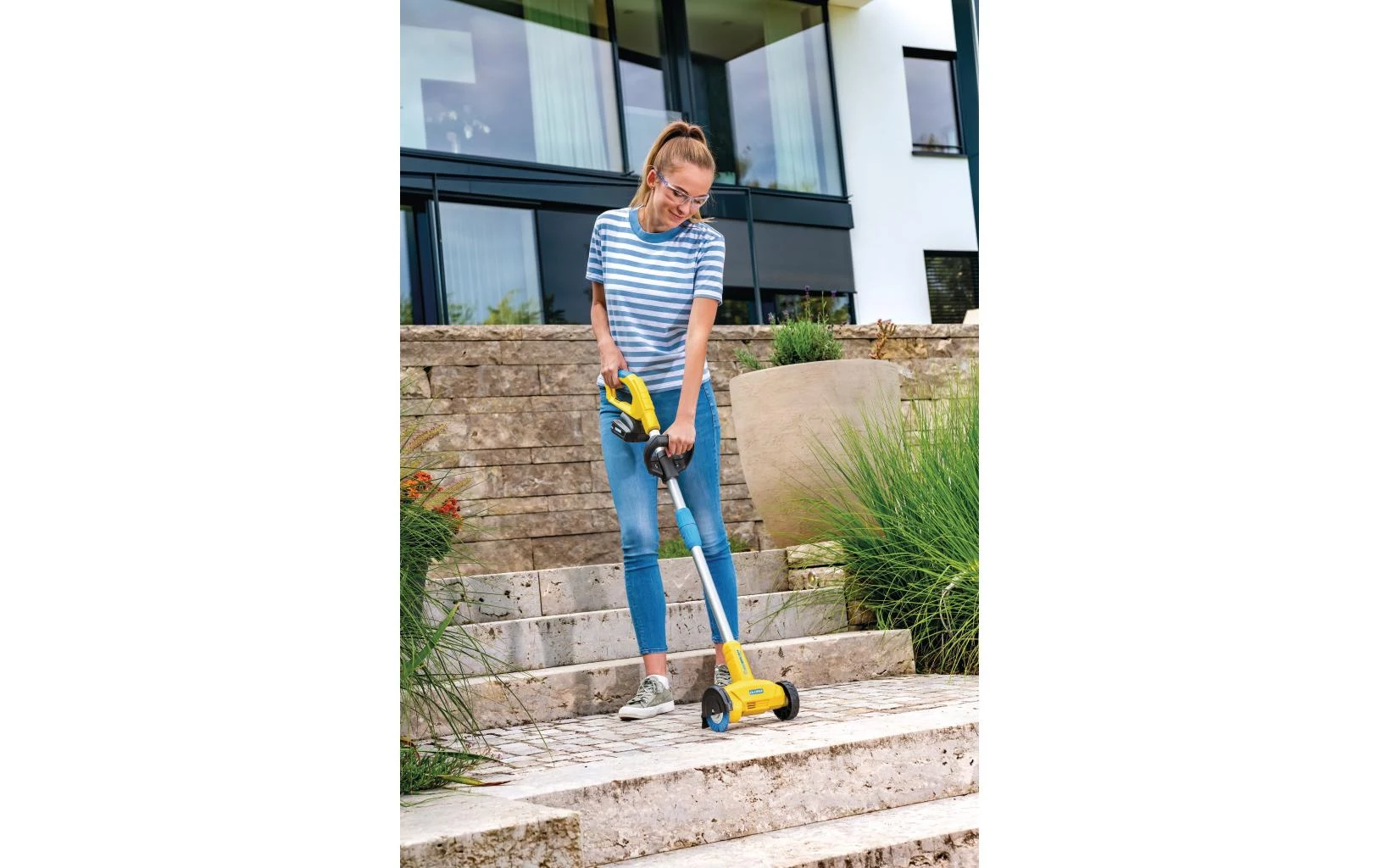 Gloria Haus und Garten WeedBrush Li-Ion