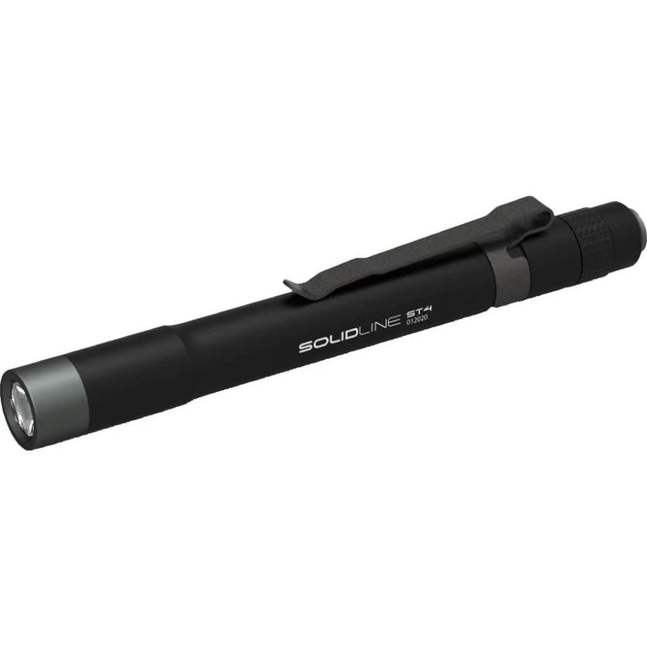 Ledlenser Solidline ST4 kabatas lukturis, melns