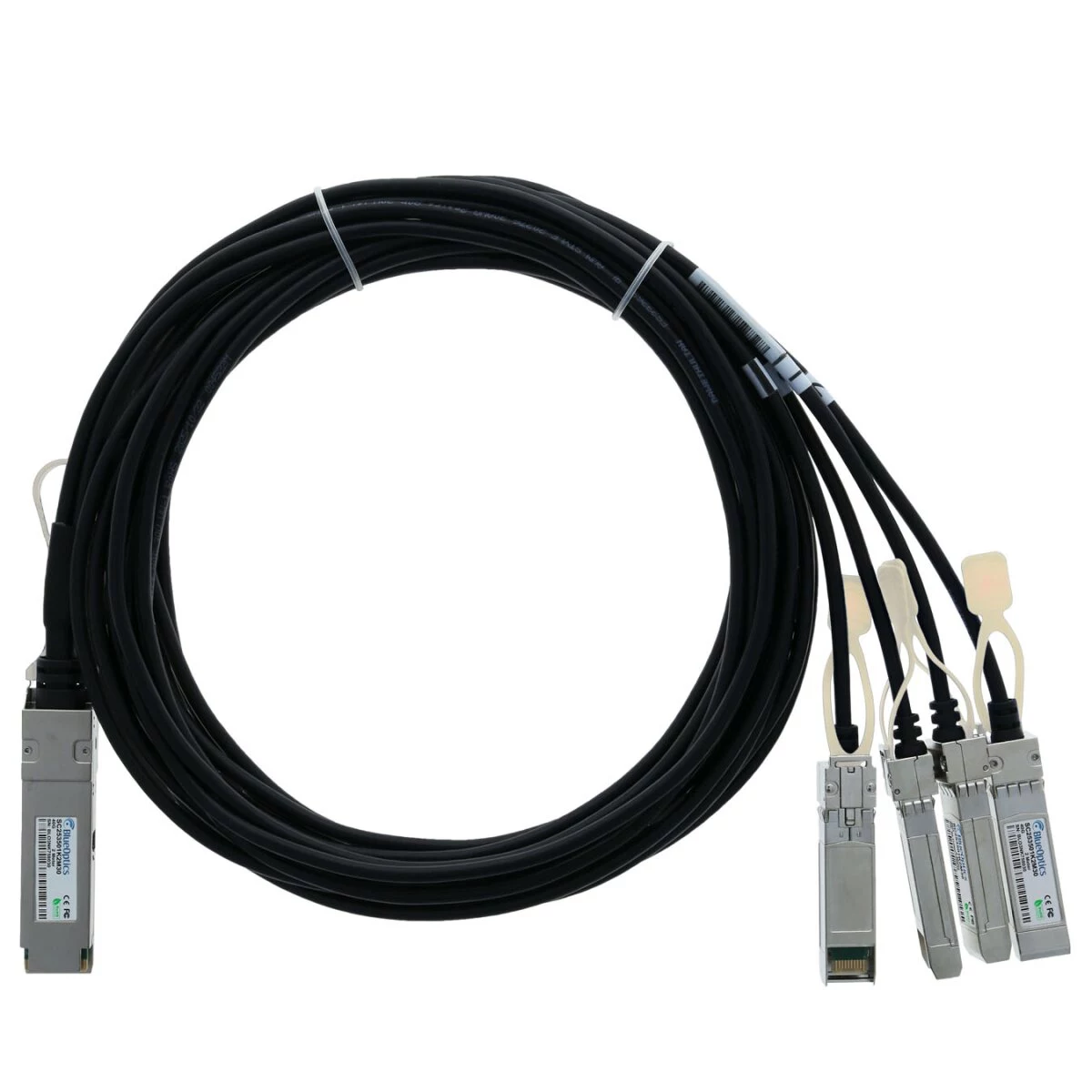 BlueLAN QSFP-4SFP10G-CU2M-BL saderīgs ar Cisco 40GBASE-CR4
