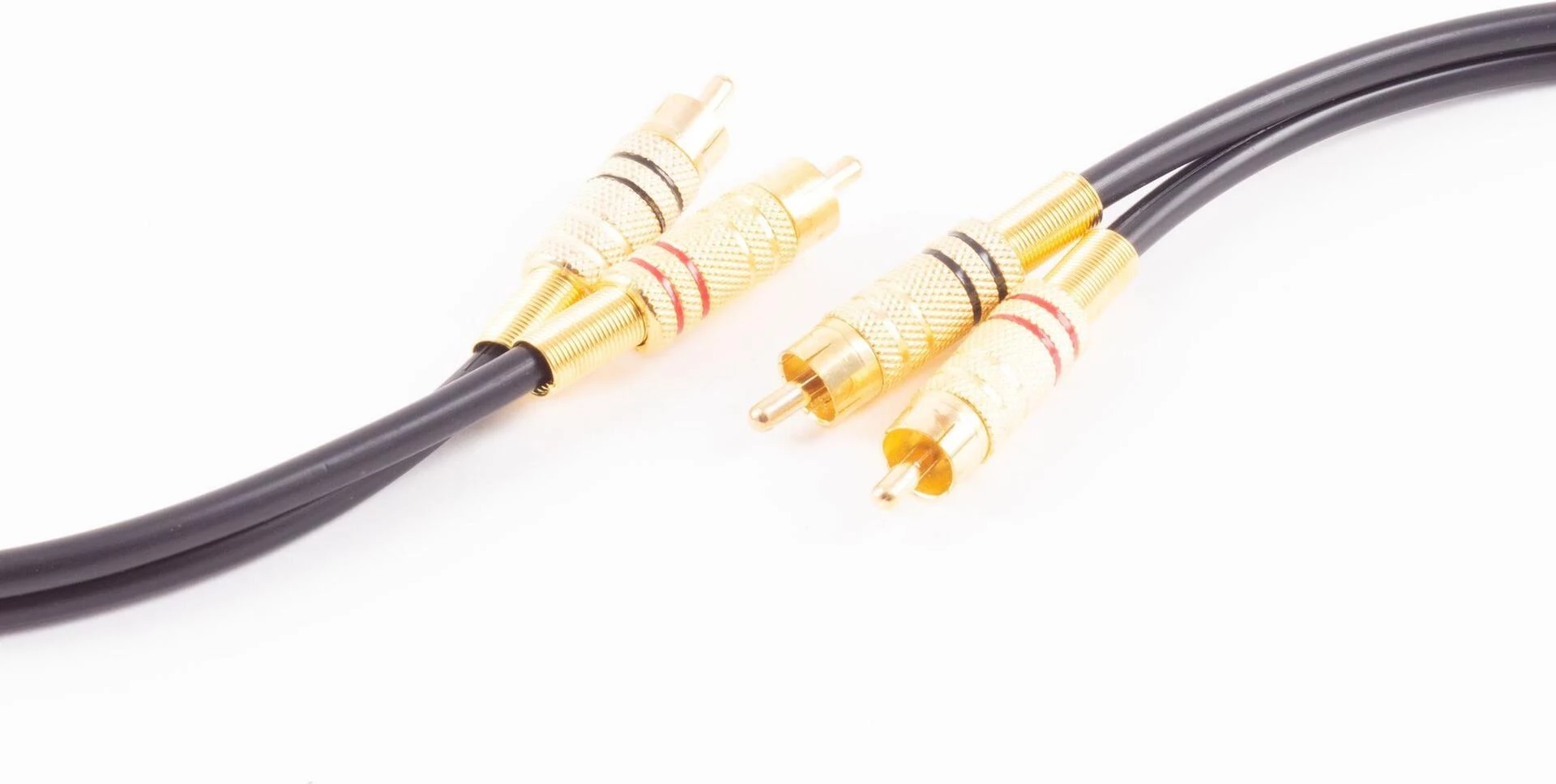 Shiverpeaks BASIC-S 2x RCA uz 2x