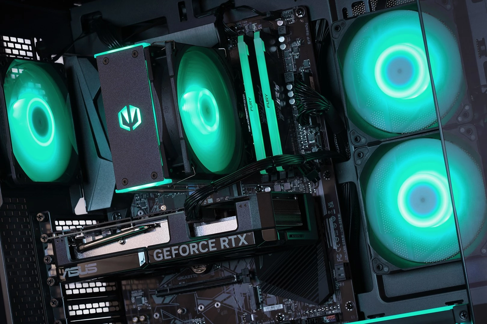 Actina PC AMD Ryzen 7 7700