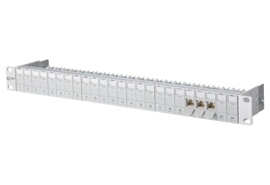 METZ CONNECT 130B11P0-E Cat6a 24 portu